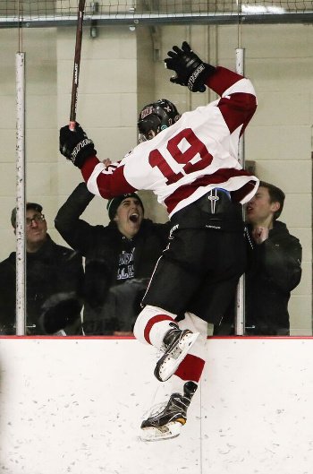 Gunnery senior F Marc Gatcomb gets some positive reinforcement from Highlanders fans at the Avon Xmas Classic.